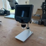 Microscope