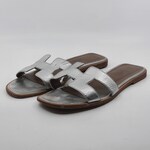 Paar slippers,  maat 38, Hermès