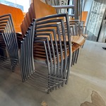 Ca. 20x Stoel , stapelbaar