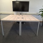 2x Bureautafel