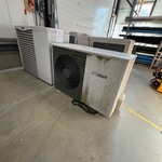 2x Warmtepomp buitenunit Vaillant, AroTHERM