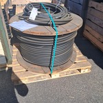 Kabel op houten haspel