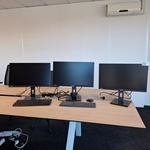 3x Monitor, Philips, 245B, 2024