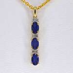 Gouden hanger met natuurlijke diamanten en saffier, excl. ketting