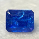 Tanzaniet – 6.77 carat natuurlijke tanzaniet