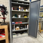 Werkplaatskast met inhoud