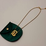 Pierre Balmain goldplated ”PB” pendant collier