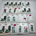 Partij telefoon hoesjes en screen protectors, XQISIT