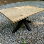 Tafel massief eiken met kruispoot