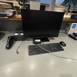 Kassa computer met monitor Intel, NUC11TNK