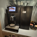 Koffiemachine Schaerer, met melkkoeler