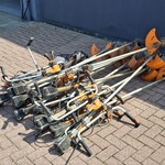 ( Locatie Wijk en Aalburg ) 16x Bosmaaier | 2x Rugaccu en bijhorende l