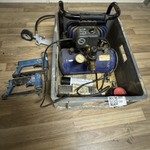 Compressor en 2x tacker Jun-Air, blauw