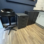 2x Kast en barkruk Kartell, zwart