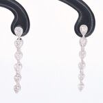 Witgouden oorbellen met natuurlijke diamanten
