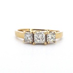 Ring met princess geslepen diamanten van 1.00 carat totaal