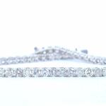 Witgouden tennisarmband met natuurlijke briljant geslepen diamanten
