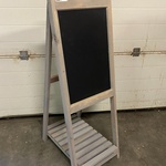 Krijtbord etagère 118cm hoog