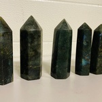 5x Labradoriet obelisk 6-zijdig