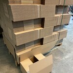 Ca. 540x Verzenddozen 40x30x16cm, bruin