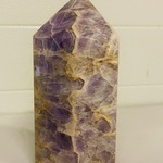 Amethist obelisk 6 -zijdig