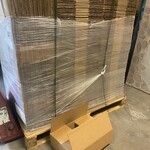 Ca. 200x Verzenddozen 41x31x11cm, bruin