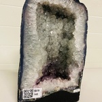 Bergkristal met Amethist geode