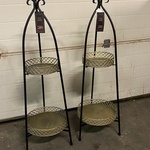 2x Grote metalen etagère 107cm hoog