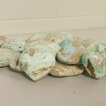 Ca. 18x Blue Caribbean Calciet harten