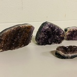 4x Amethist druse liggend