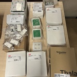 Partij installatiemateriaal w.o. werkschakelaar, W.o. ABB, Wiska, Wago