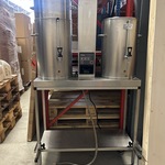 Koffiezet installatie met 2 rvs containers en tafel, Animo ComBi-line