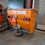 Hefgedragen tapijtstrooier Jongerius wintermachine B.V., TR HT, bouwja