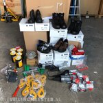 Partij diverse handelsgoederen
