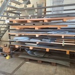 Platenstelling met inhoud