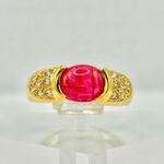 Cabochon Robijnen 1.96ct Dames Ring – 18kt Goud