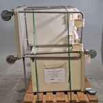 2x Kunststof transportkar