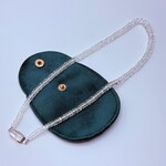 Bergkristal collier met zilveren sluiting