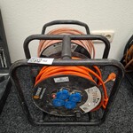 2x Kabelhaspel 230V