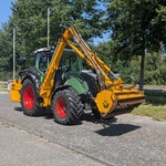 Land- of bosbouwtrekker, FENDT, 312 VARIO, 2015, met maaiarm, HERDER