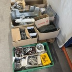 pallet met diverse ijzerwaren