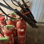 3x CO₂-brandblussers, Ajax, CO₂-blusser, rood