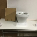 Hangtoilet met toiletzitting zonder spoelrand, Aloni, Tornado, wit