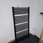 Designradiator, HR Badmeubelen, Base, glans zwart