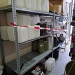 Stelling met bedrijfsinventaris