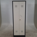 8x Lockerkast