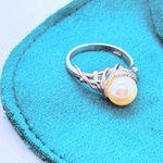 Zilveren ring met grote akoya parel