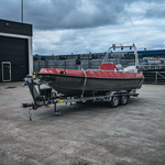 Sport consoleboot met buitenboordmotor en boottrailer, Twister, 600 Pr