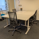 3x Bureau met 3x bureaustoel