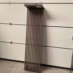 Design radiator, taupe